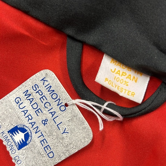 JAPANESE KIMONO NWT Floral Embroidery Red Lined w/ Pink Obi Black Obijime O/S - Picture 13 of 16